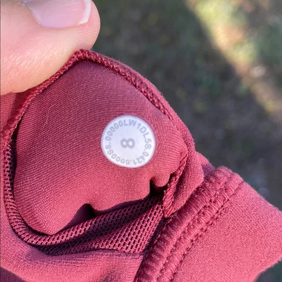 lululemon Align Waist Length Tank Top, Size 8 - Picture 4 of 4